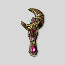 Load image into Gallery viewer, Moonlight Stick Brooch
